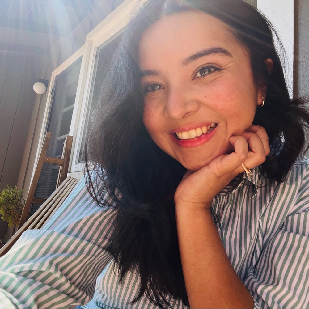 Meet your Posher, Monica